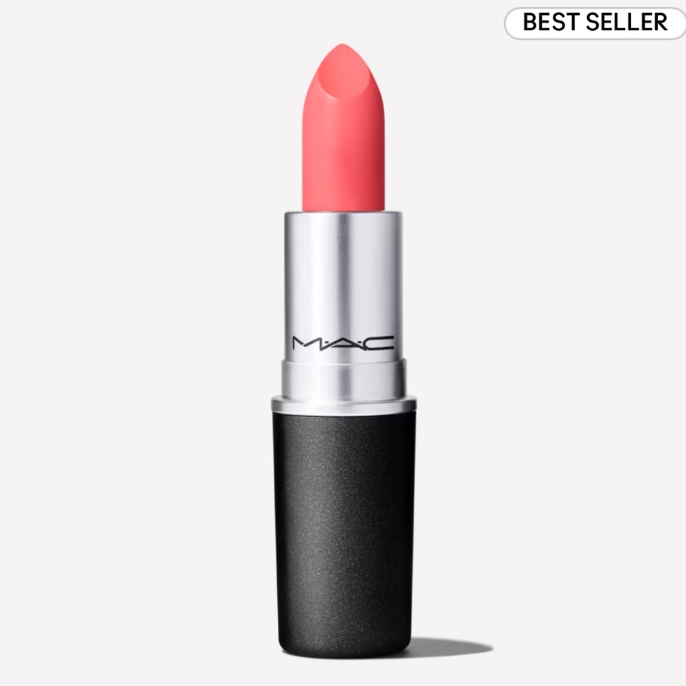 MAC Runway Hit Retro Matte Lipstick light nude matte